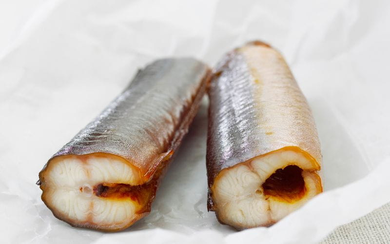 węgorz wędzony smolin fish.jpg